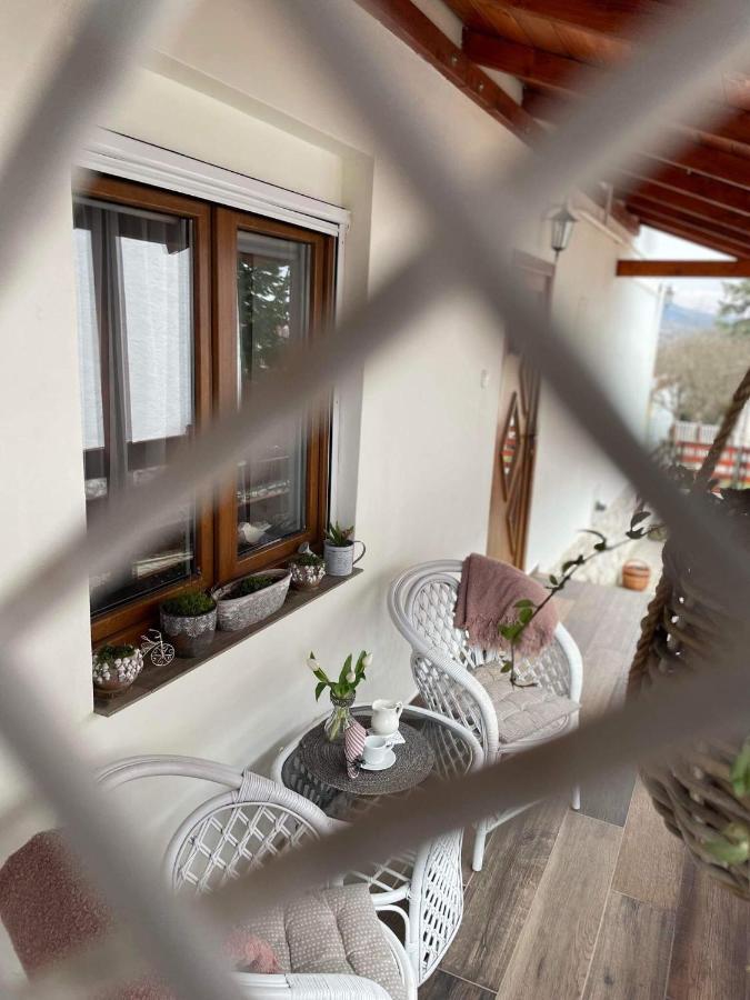 Ezüst Boróka Apartman Eger Kültér fotó